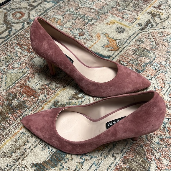 Nine West | Mauve Heels - Picture 2 of 4